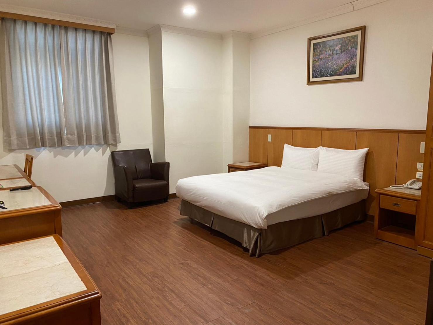 Yuai Fu Hao Hotel Taizhong Zewnętrze zdjęcie