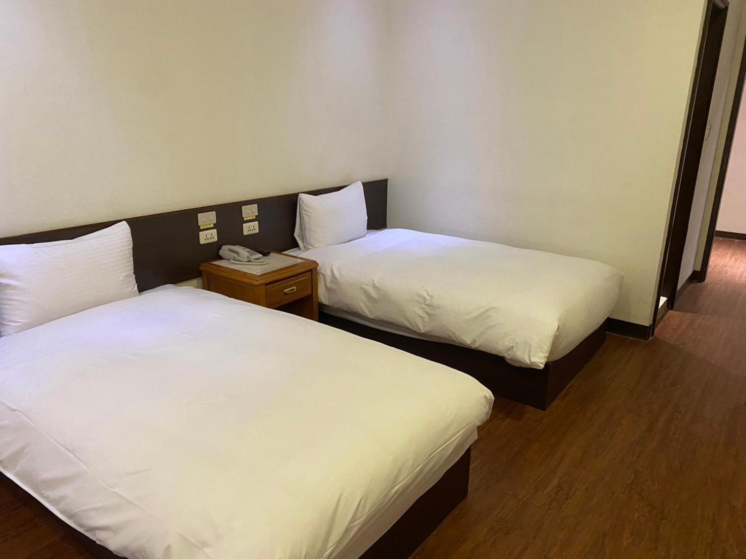 Yuai Fu Hao Hotel Taizhong Zewnętrze zdjęcie