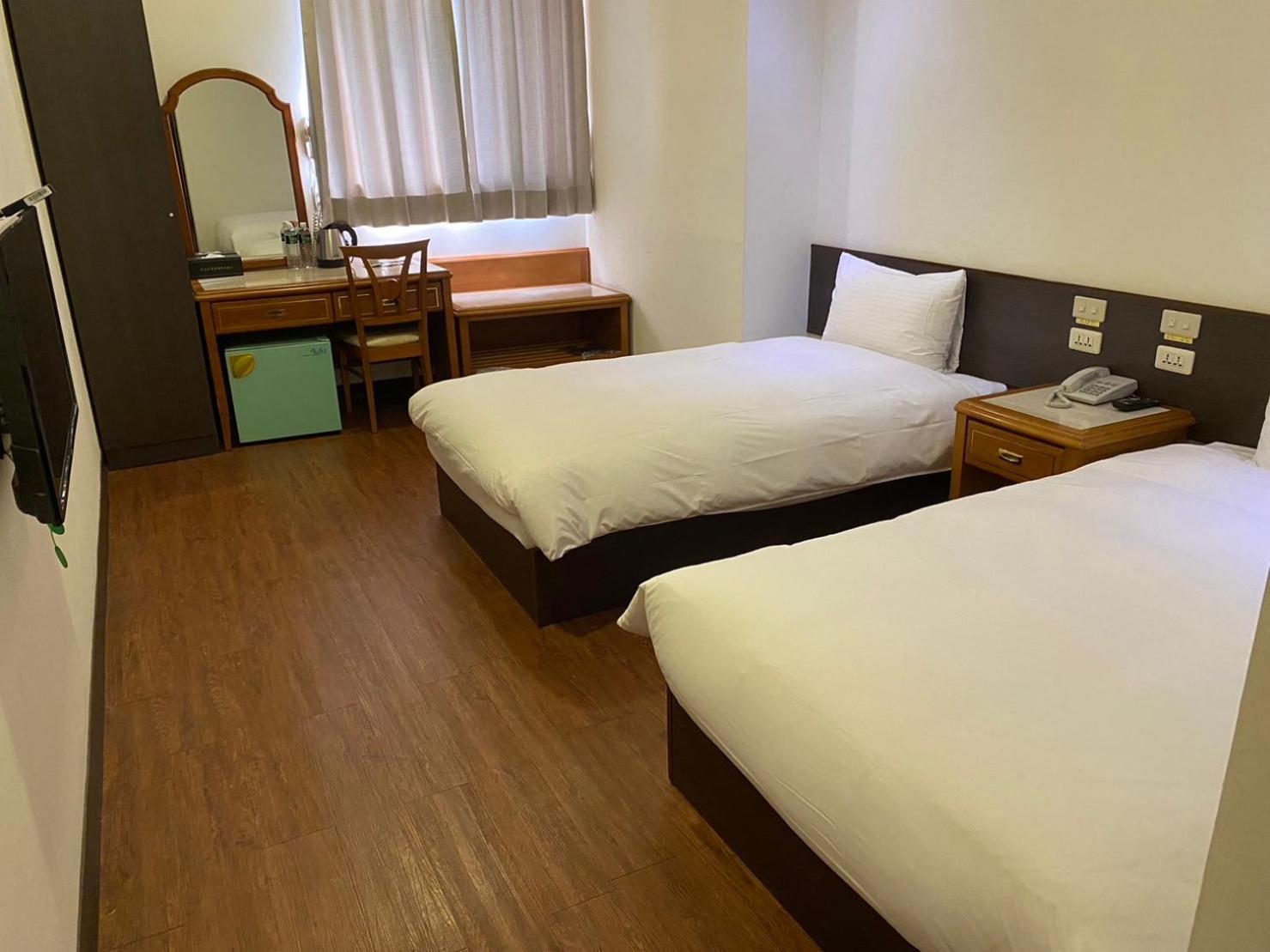 Yuai Fu Hao Hotel Taizhong Zewnętrze zdjęcie