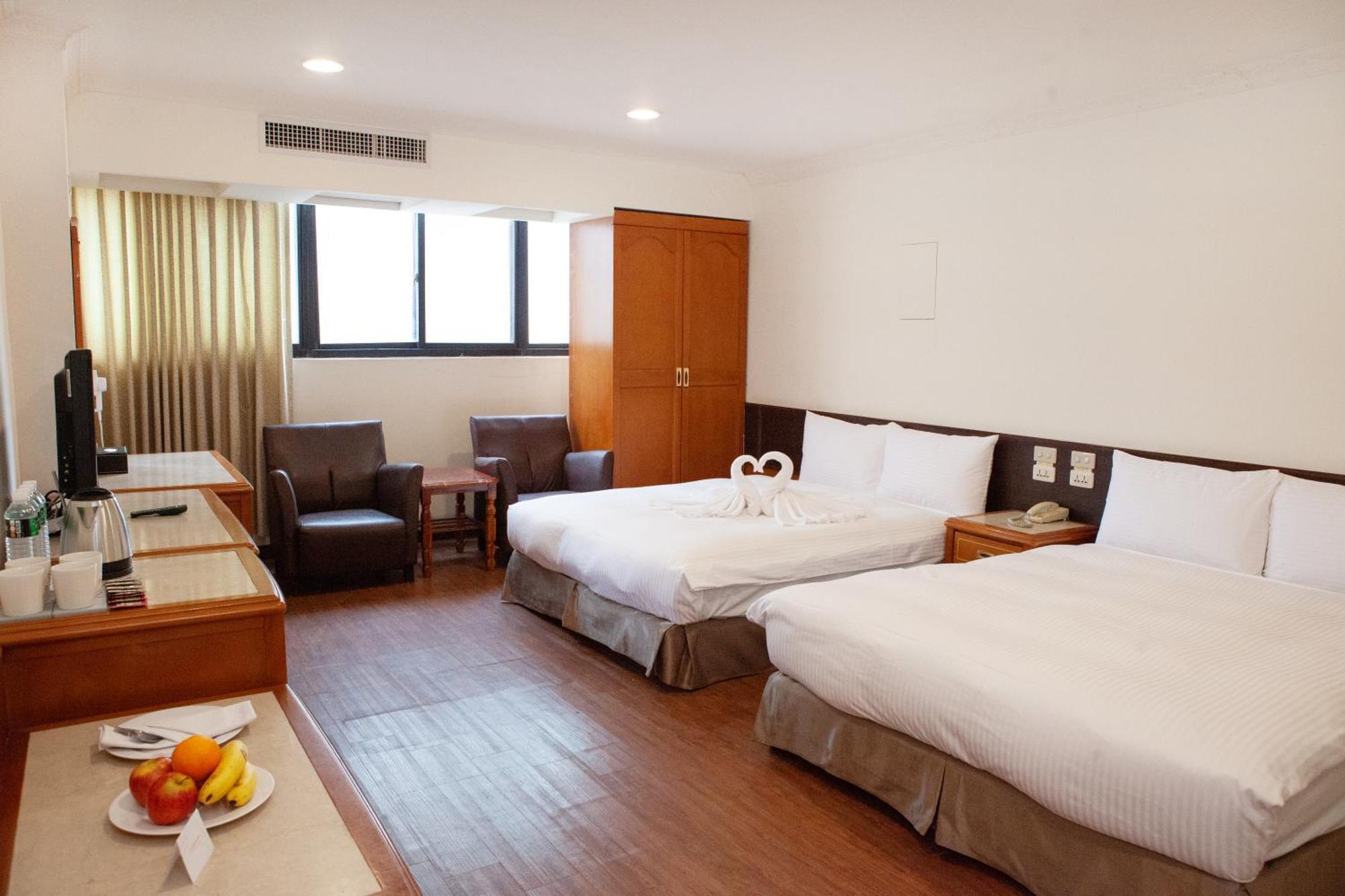 Yuai Fu Hao Hotel Taizhong Zewnętrze zdjęcie