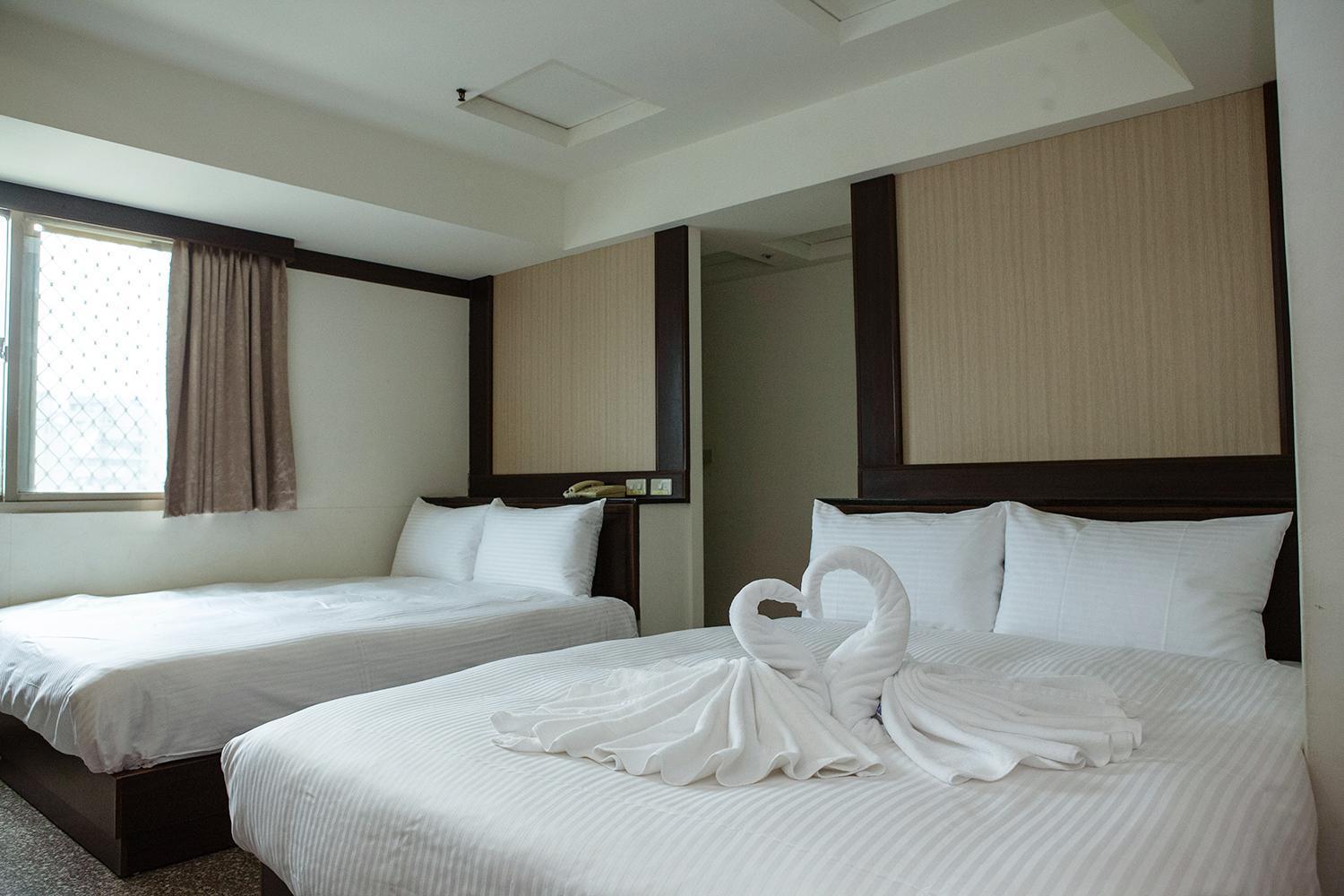 Yuai Fu Hao Hotel Taizhong Zewnętrze zdjęcie