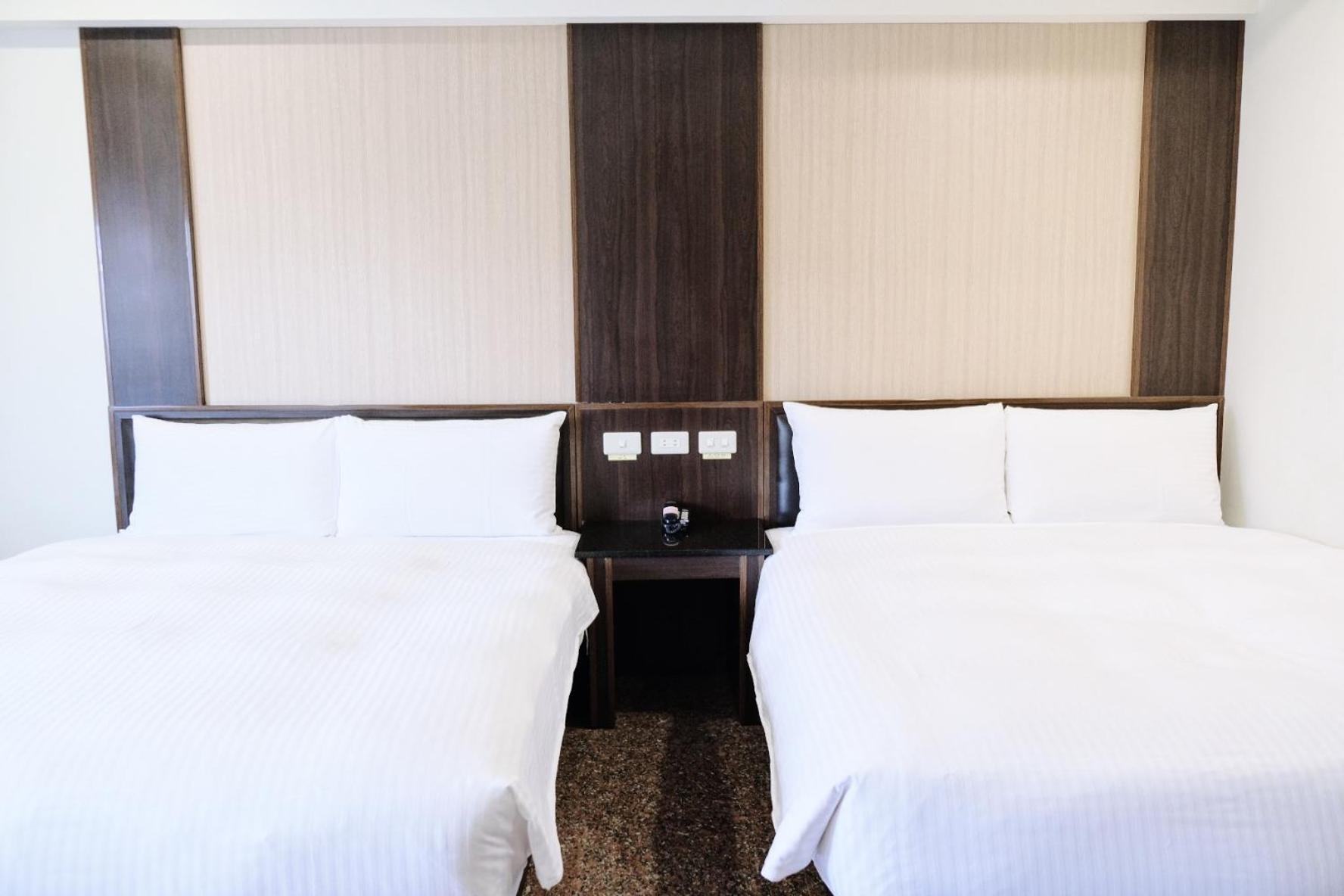 Yuai Fu Hao Hotel Taizhong Zewnętrze zdjęcie