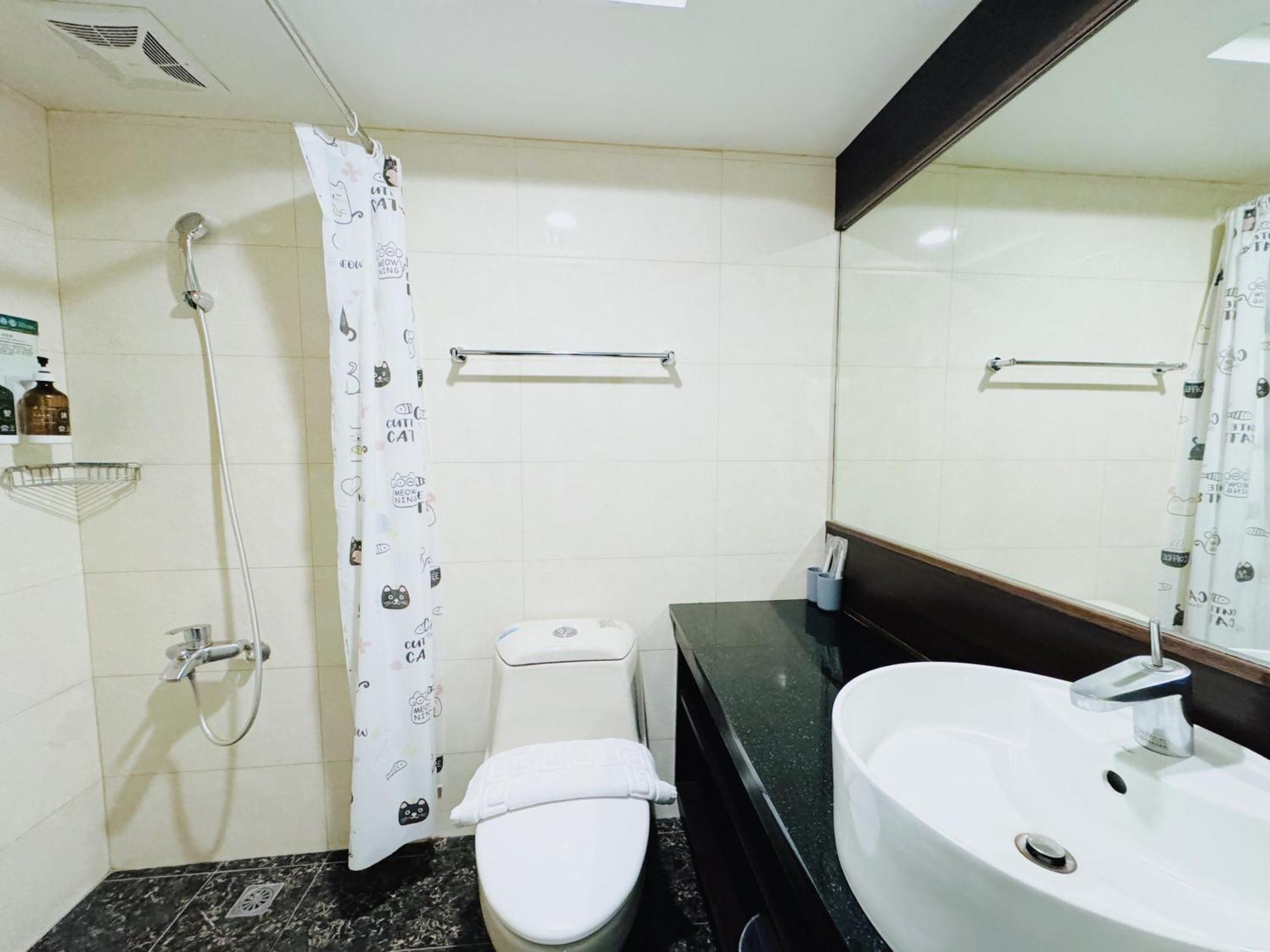 Yuai Fu Hao Hotel Taizhong Zewnętrze zdjęcie